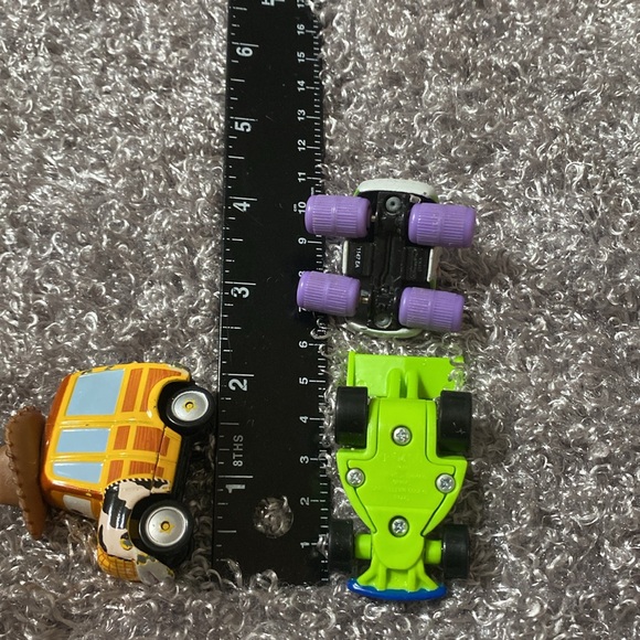 Disney Pixar’s Cars Bundle - Picture 7 of 11